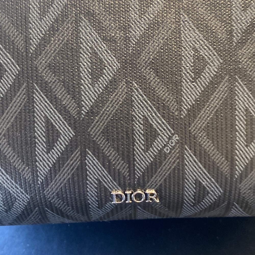 Dior cube zip top cosmetic travel bag - Picture 3 of 8